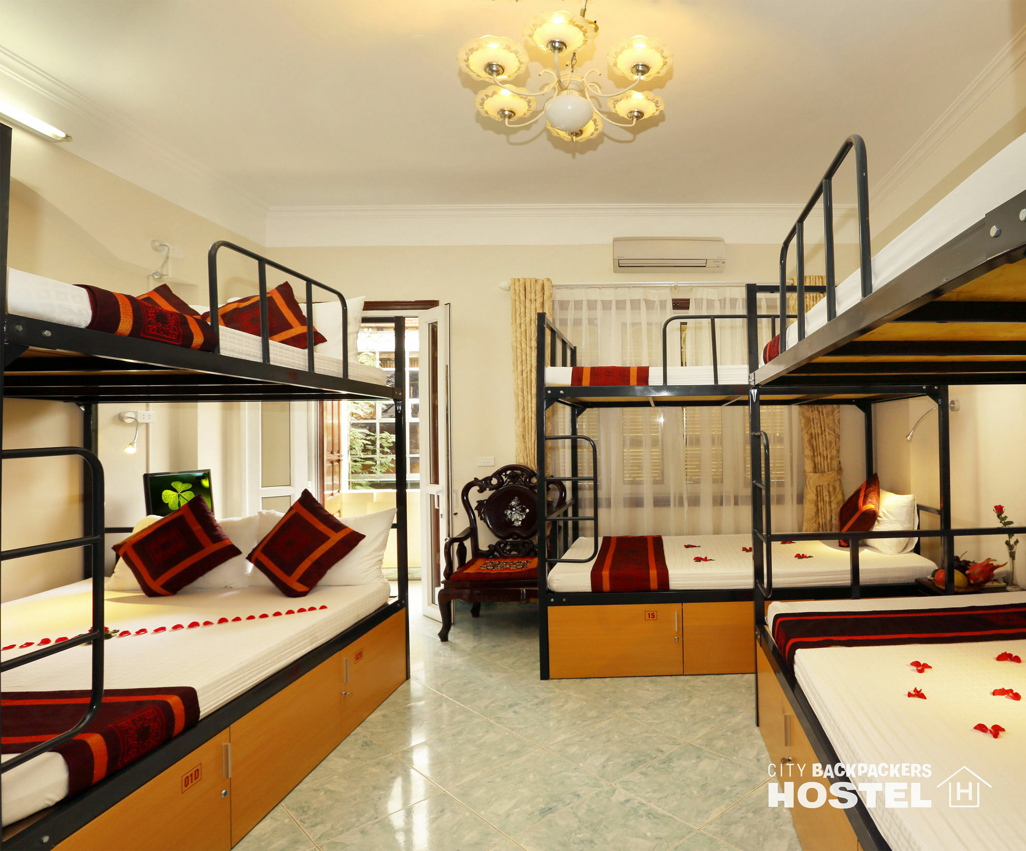 Nhà trọ Backpackers Hà Nội